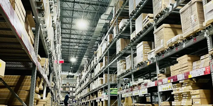 Professional retail and distribution operations